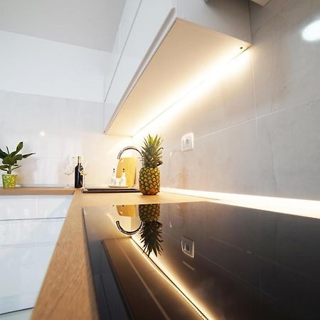 Simon'S Apartment ซาดาร์ ภายนอก รูปภาพ
