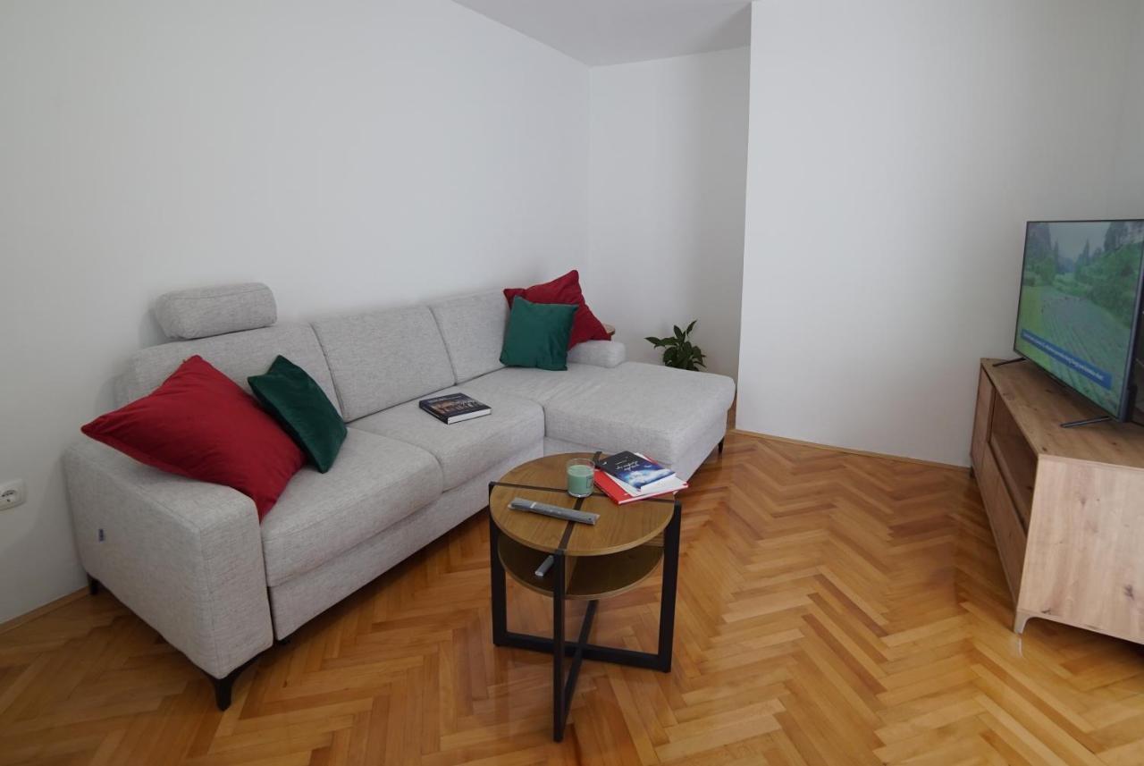 Simon'S Apartment ซาดาร์ ภายนอก รูปภาพ